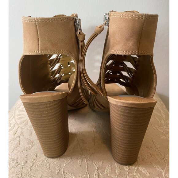 Dolce Vita Peep-Toe Cutout Tan Sandals Stacked Heel Side Zipper Shoes Size 6.5 - Picture 5 of 11
